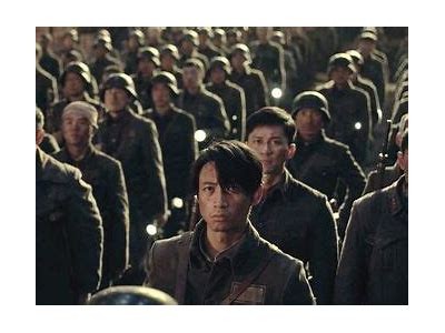 《战狼2》完整版观看指南，带你体验激动人心的爱国行动！
